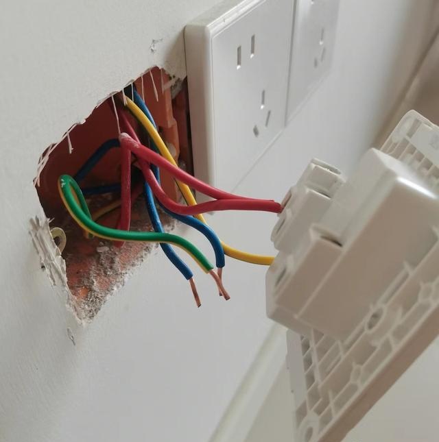 家装水电改造有7点要盯住不只是为了省钱是为了住着更安心(图9)