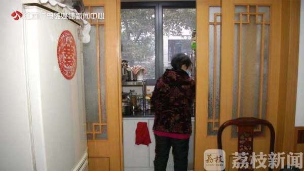 Kaiyun（中国体育）：下水道里出现白色硬块？在家疏通下水道可要注意了(图1)