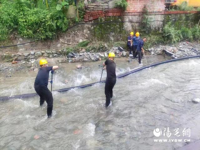 略阳县水务有限公司：以“备”度“汛”全力抢险切实保障汛期城乡供水安全(图3)