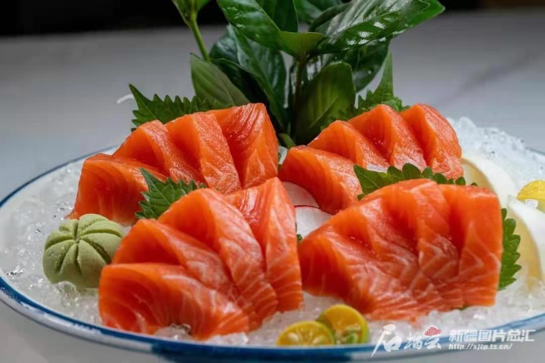 “疆”阔凭鱼跃——新疆三文鱼三产融合发展观察(图6)