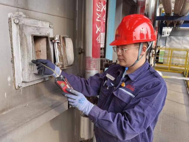 Kaiyun（中国体育）：高质量发展看山西国企：潞安化工煤基清洁能源公司“小题大做”筑牢安全生产防线(图1)