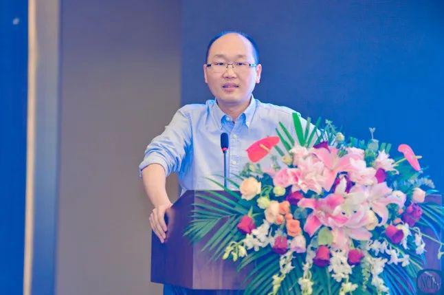 Kaiyun（中国体育）：华工团队研发分步杂化新策略造出玻璃状高分子材料(图1)