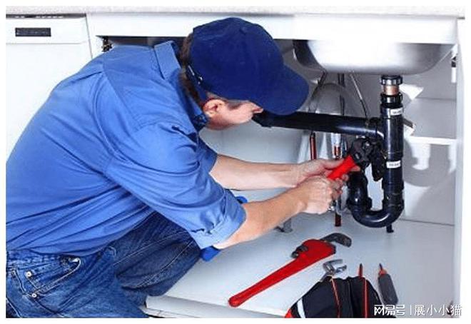 Kaiyun体育网站：下水道被油污堵了千万别用开水冲！简单一招家中管道畅通无阻(图7)