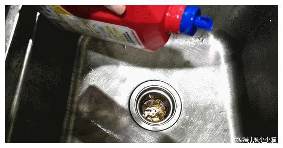 Kaiyun体育网站：下水道被油污堵了千万别用开水冲！简单一招家中管道畅通无阻(图17)