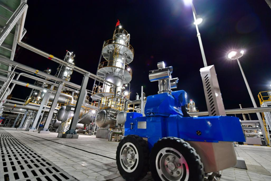 新华网：我国最大油气田累产油气当量突破10亿吨(图4)