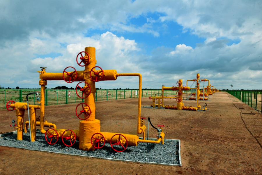 新华网：我国最大油气田累产油气当量突破10亿吨(图3)