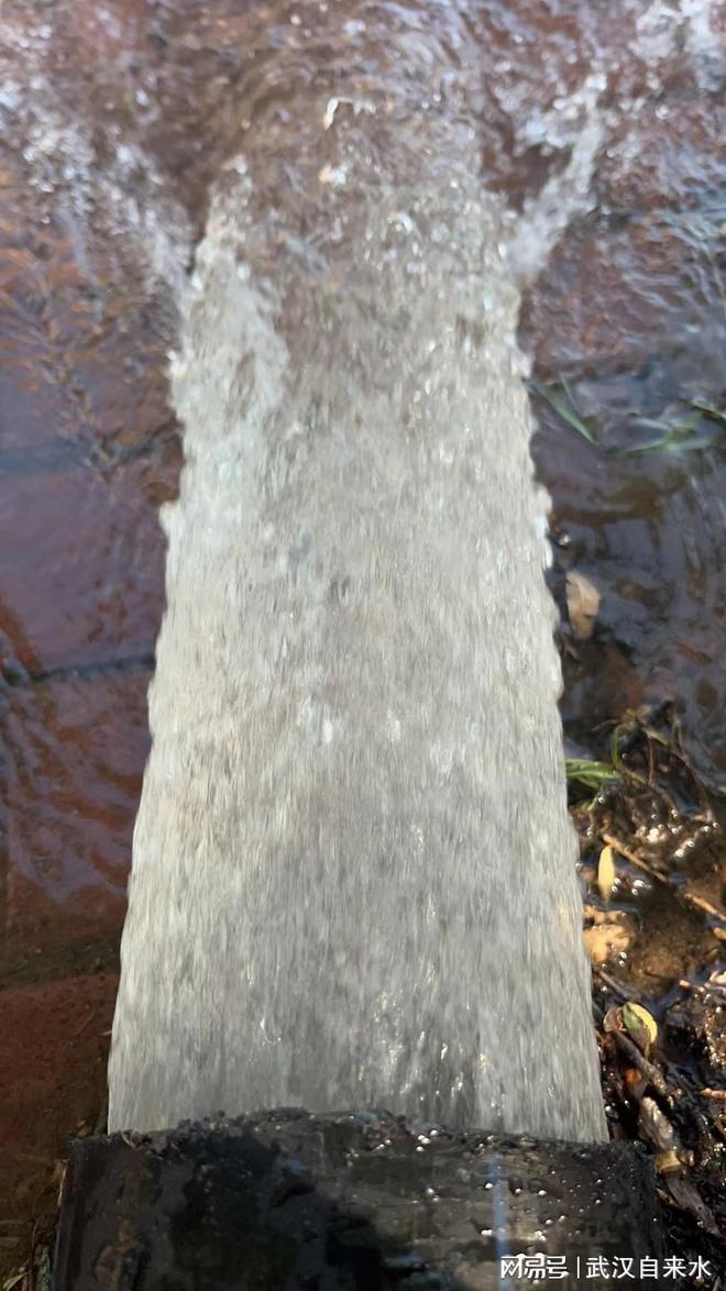 球墨铸铁管道清洗物理脉冲技术输水管道清洗锈垢清除(图2)