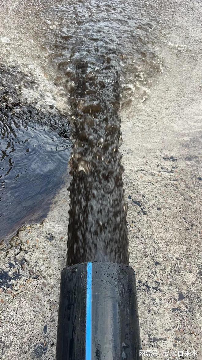市政自来水管道清洗输水管道清洗物理脉冲技术锈垢清除(图2)