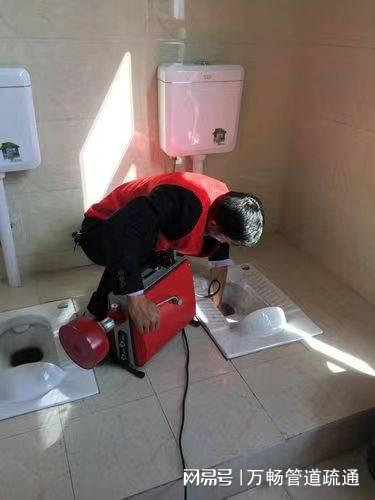 如何清理户外排水管道(图2)