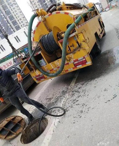 市政管道清淤疏通怎么做？市政管道详细疏通步骤(图1)