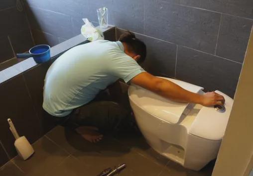 马桶异味管道结垢清洗知识:快速除马桶返味异味去硬结垢技巧(图1)