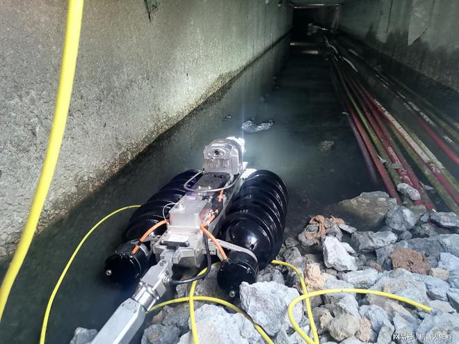 为何钟情水陆两栖机器人？解开其在高水位管道的神秘面纱(图3)