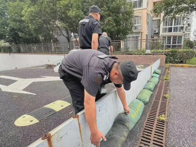 已转移安置433万人！闵行积极排查隐患、严阵以待(图24)