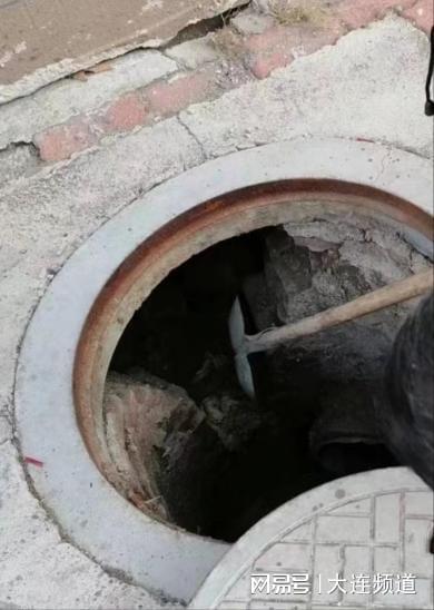 红旗街道信达公司:全面疏通水无阻美好生活不添堵(图2)