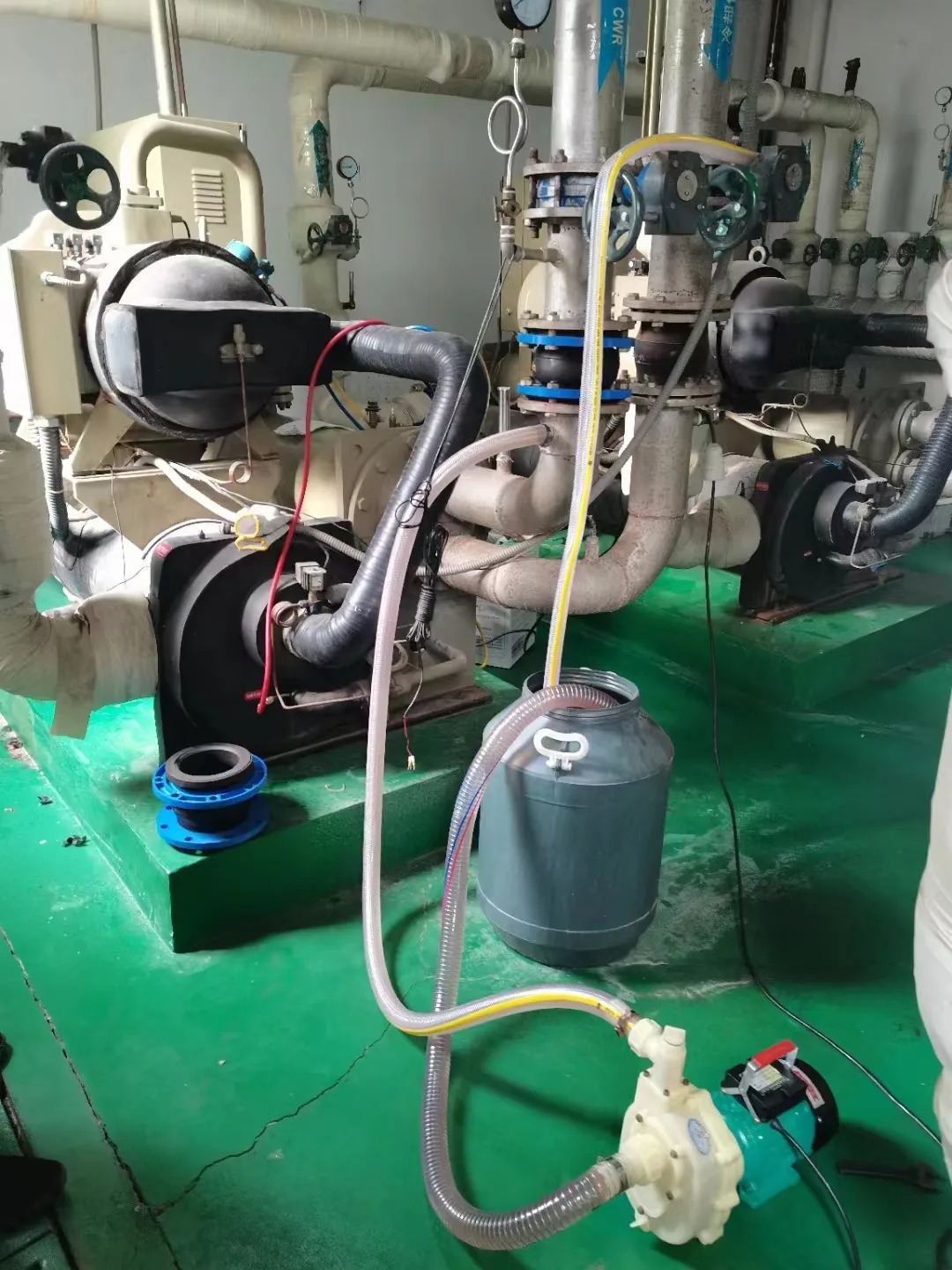 螺杆机冷凝器清洗维护保养教程(图6)