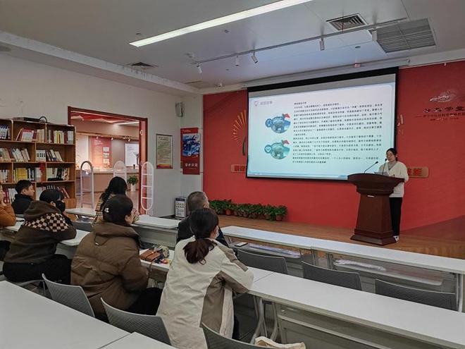 济宁任城区古槐街道关帝庙社区开展“大槐树下”暨“弘扬传统美德厚植诚信理念”宣讲会(图1)