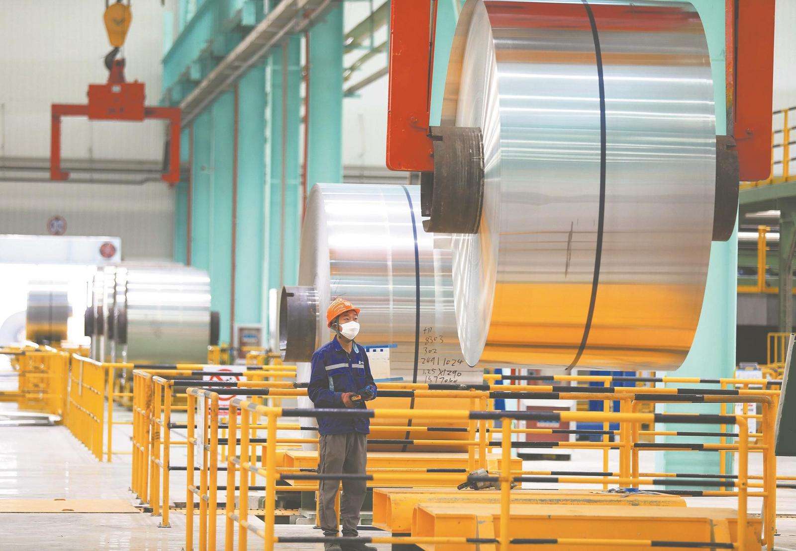 假期“不打烊”建设不停步(图1)