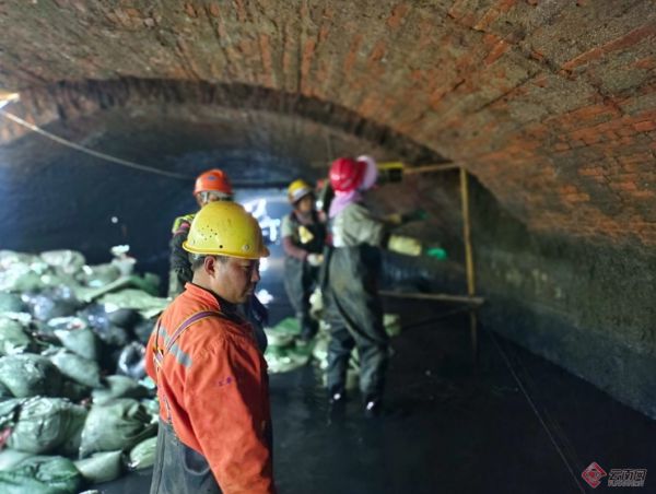 昆明市全面启动雨季汛前排水管网清淤工作(图2)