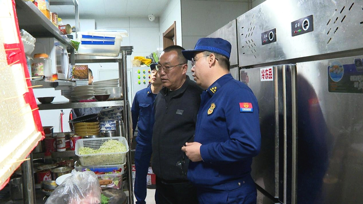 Kaiyun体育网站：山西广灵多部门开展餐饮场所错时检查(图3)