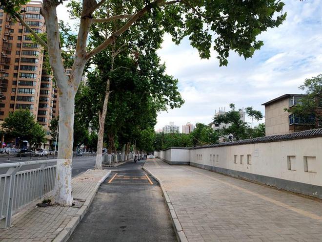 郑州:从“独角戏”到“一盘棋”城市精细化管理疏通“民心路”(图2)