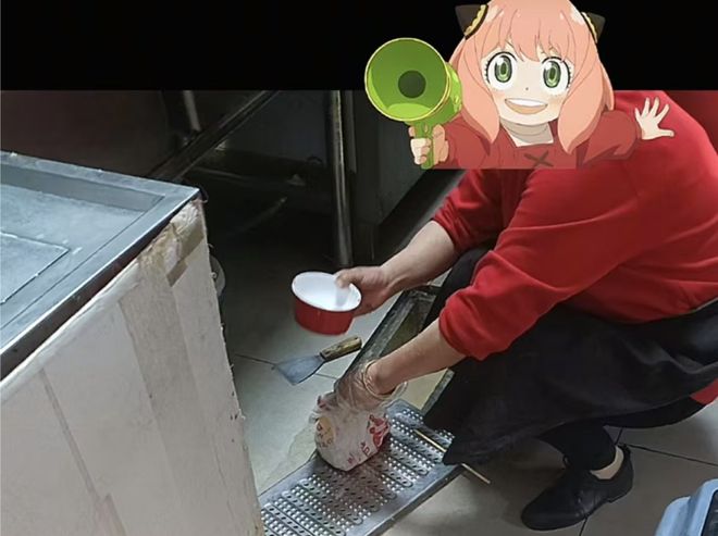 Kaiyun（中国体育）：店员用餐具清理下水道！山西一餐饮公司回应(图1)