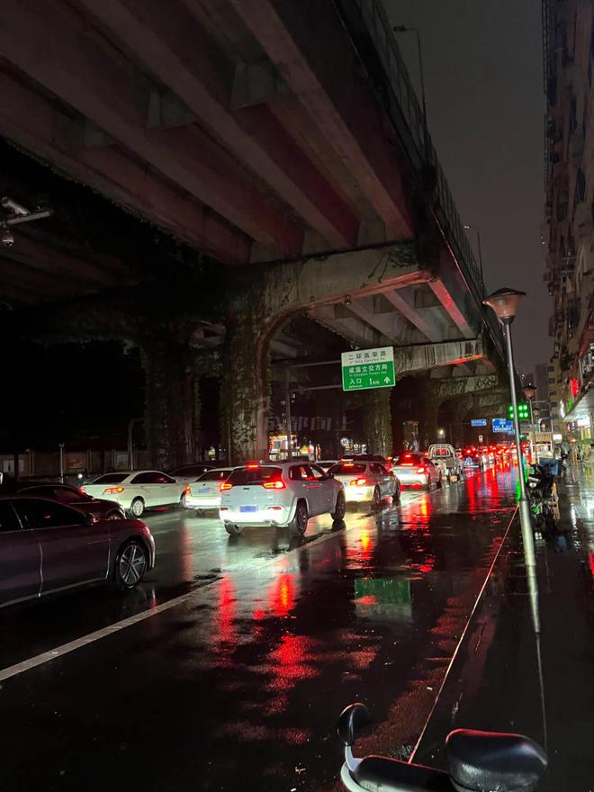 罕见大暴雨一天恢复!成都这些年做对了什么?(图9)