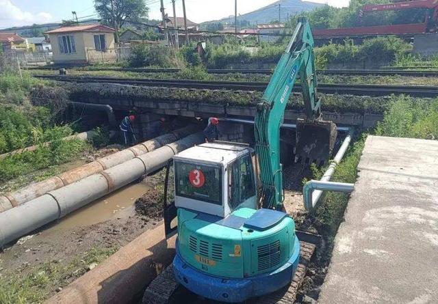 Kaiyun体育网站：鞍钢资源各单位全面开展防汛工作(图5)