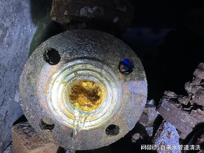 Kaiyun体育网站:西安供水管道清洗工业给排水管道清洗石油内壁(图1)