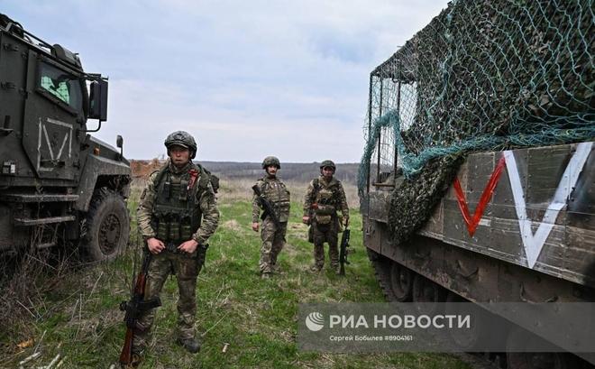 Kaiyun体育网站：海参崴发生3次爆炸乌军万里袭击俄军第155旅全球剿杀令生效中(图8)