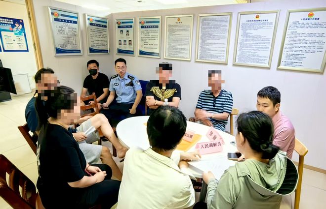 Kaiyun(中国体育):虹馨说法邻里纠纷邻里帮纠纷调解靠(图3)