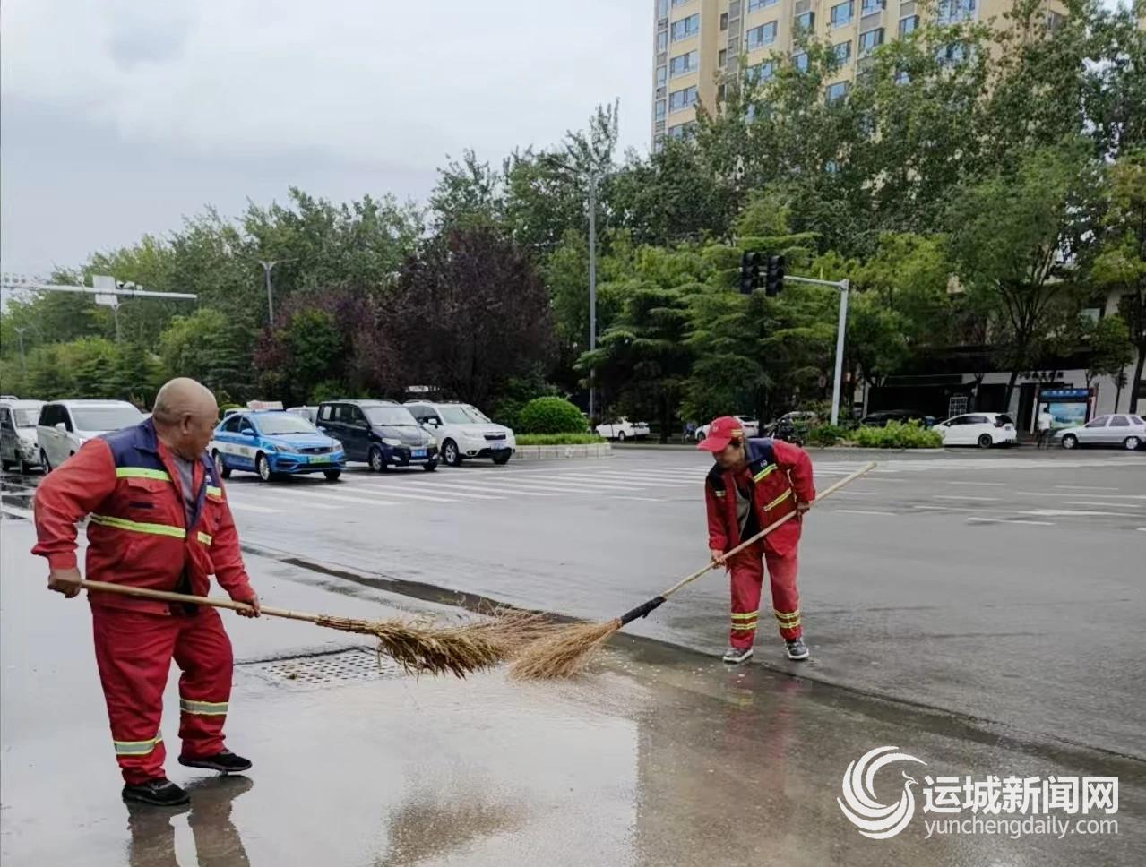 全力防汛护安澜(图3)