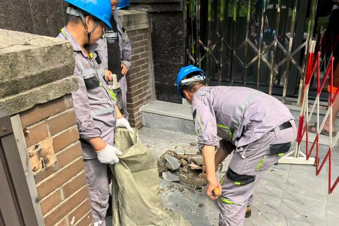 管道修缮、电缆抢修社区联动高效解难题(图12)