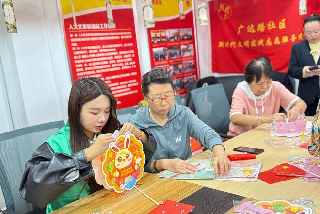 月满中秋情暖社区：北京链家举办“团圆九月”社区活动(图2)