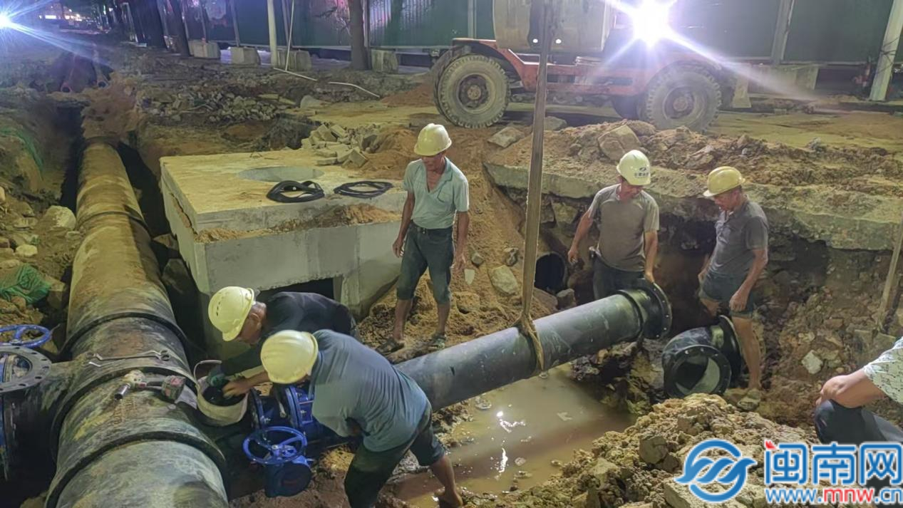 昼夜奋战云霄织密双节供水“安全网”(图2)