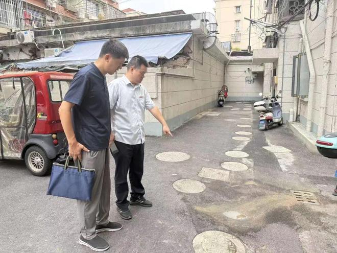 国庆值班室里片区长吴昊为何总盯着这根“管道”？原来(图1)