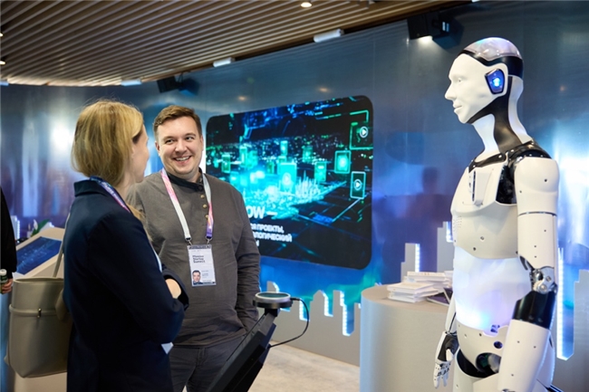 汇聚40国科技力量莫斯科创业峰会圆满落幕(图2)