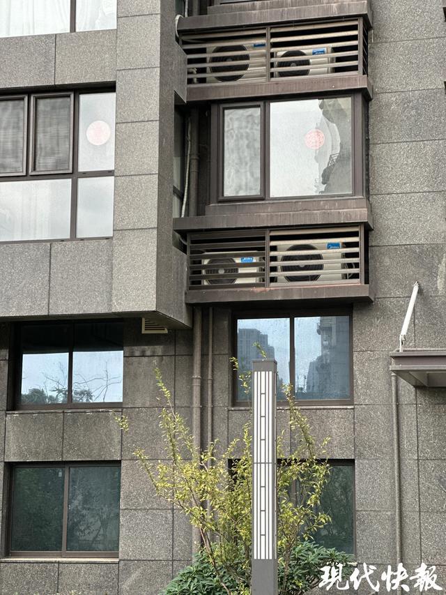 快快帮|出差两个月不在家公共空调排水管堵在自家楼层谁来管?(图2)