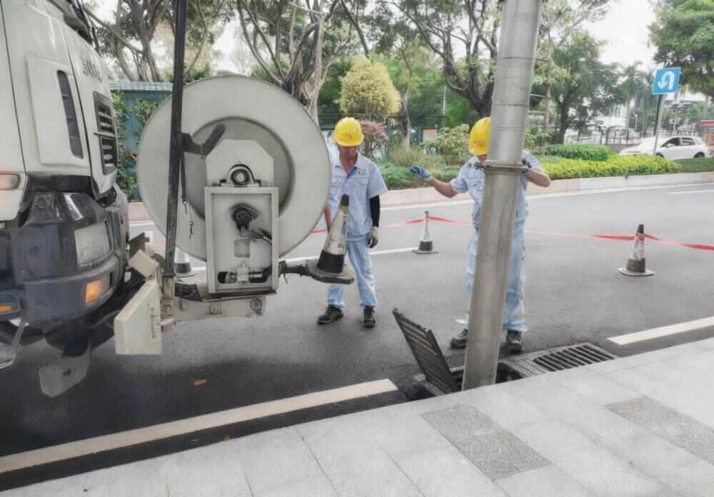 护航全运、情暖民心广州排水公司为奥体南路疏通“血管”(图2)