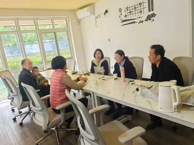 管道通了人心暖了!山水社区这场“周末坐诊”治了“老毛病”!(图1)