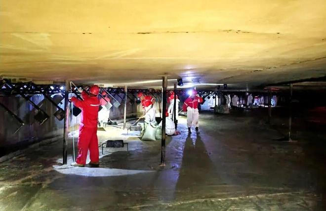 顶风冒雪！东北管道公司两座储罐清洗工程收官(图4)