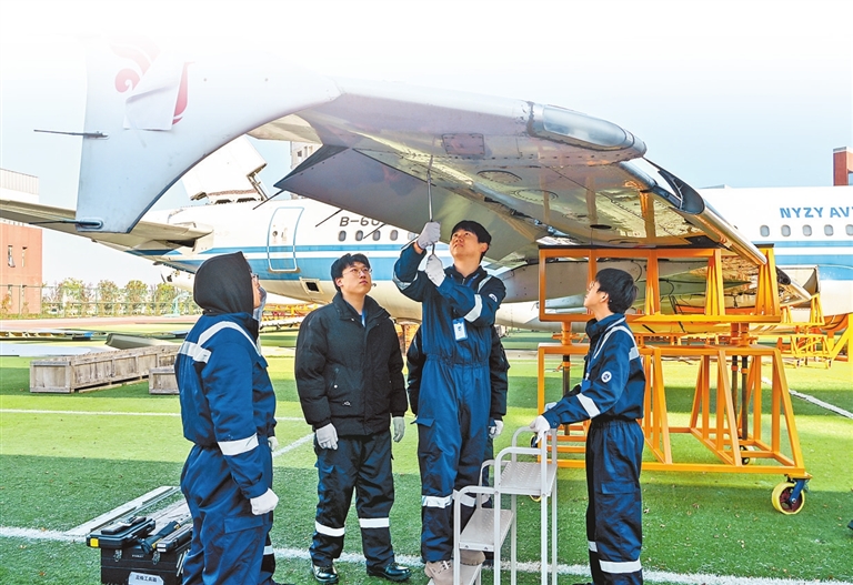 Kaiyun体育网站：“强省进行时”系列观察报道丨融聚新动能科创向未来(图1)