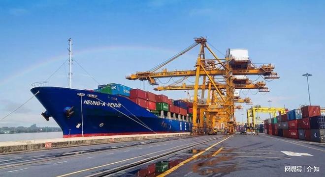 Kaiyun（中国体育）：中俄的基本国情不同俄罗斯可以关起门来过日子但中国不行(图2)