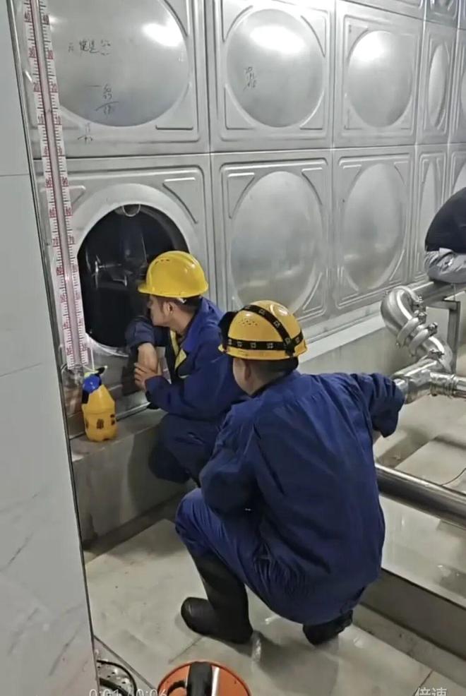 市区一小区自来水为何发黄发臭多日？还有刺鼻异味(图4)