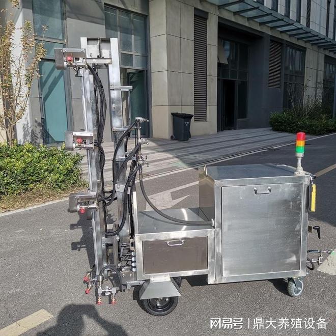 Kaiyun（中国体育）：鼎大为您揭秘鸡笼清洗机器人的“心脏”—高压增程泵(图1)