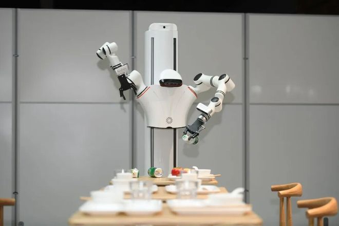 Kaiyun体育网站：清华系具身大脑公司获近亿元融资预计2026年接入设备达十万台以上｜硬氪首发(图1)