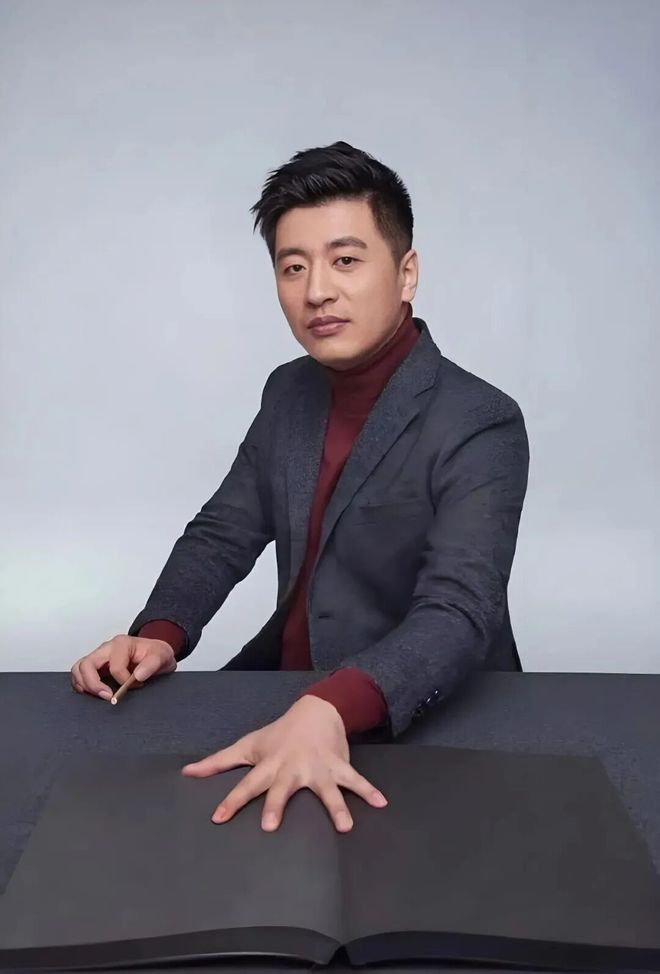 为什么这么多人喜欢张雪峰？打破信息差、只说大实话的他此生无憾(图2)