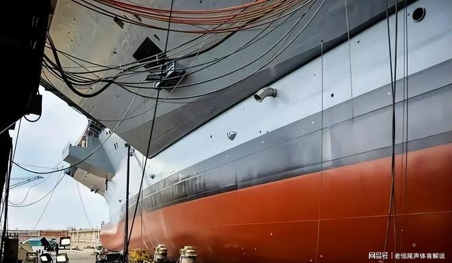 Kaiyun体育网站:关键时刻美军航母“炸了”:中国导弹没办到的事美国厕纸干成了(图7)